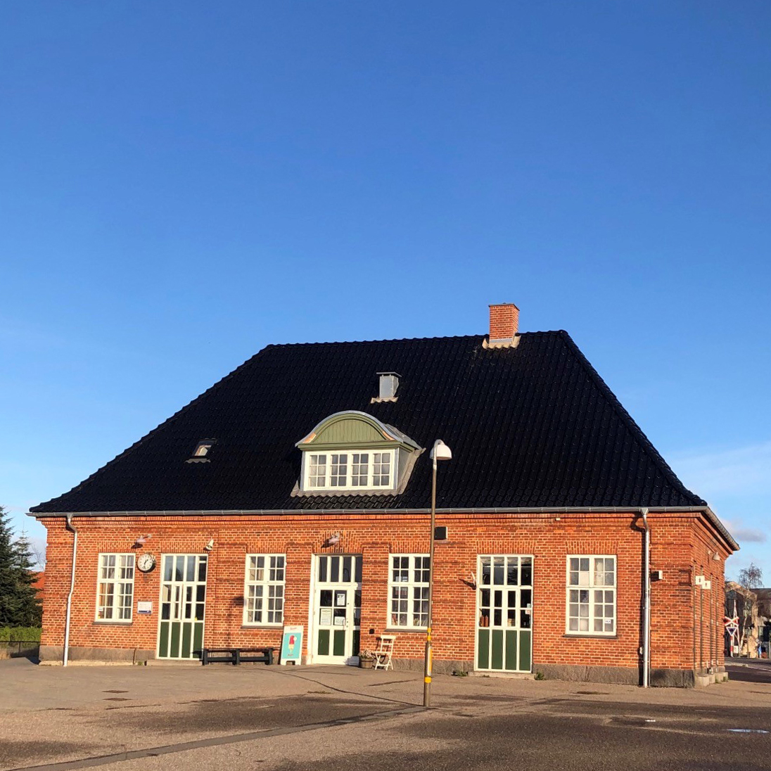 Salgssted på Gilleleje Station