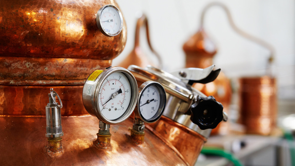 Tag lokaltoget og udforsk de særlige oplevelser langs strækningen